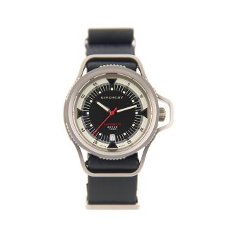Givenchy seventeen automatic - product design